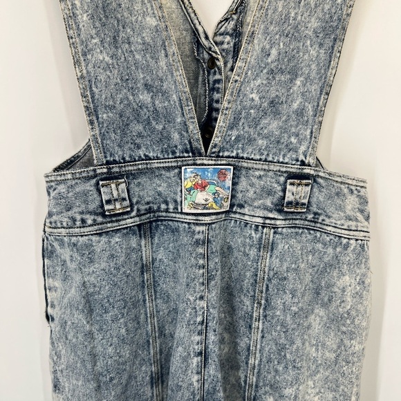 Vintage 90’s Acid Wash Front Pocket Cartoon Patch Seamed Straight Leg Jumpsuit - Picture 8 of 12